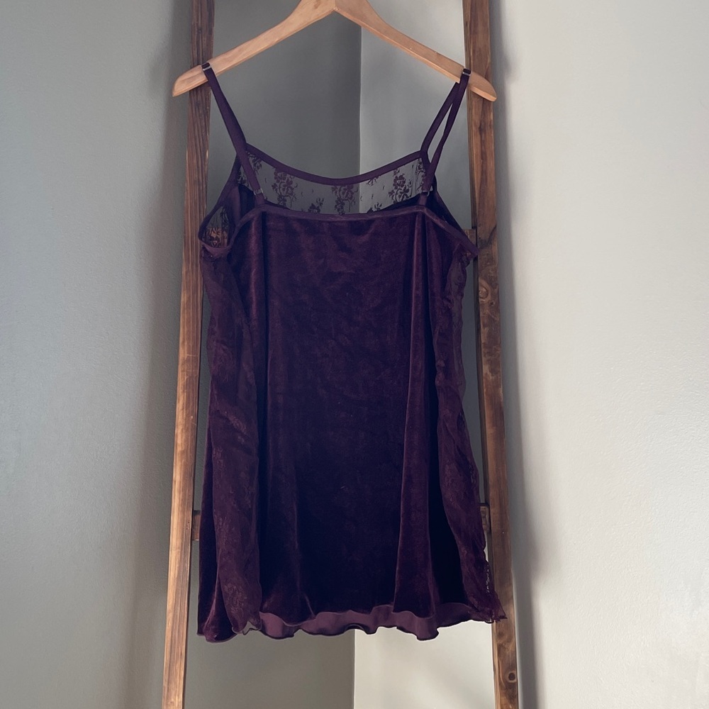 Cacique Burgundy Lace Chemise - Picture 2 of 5